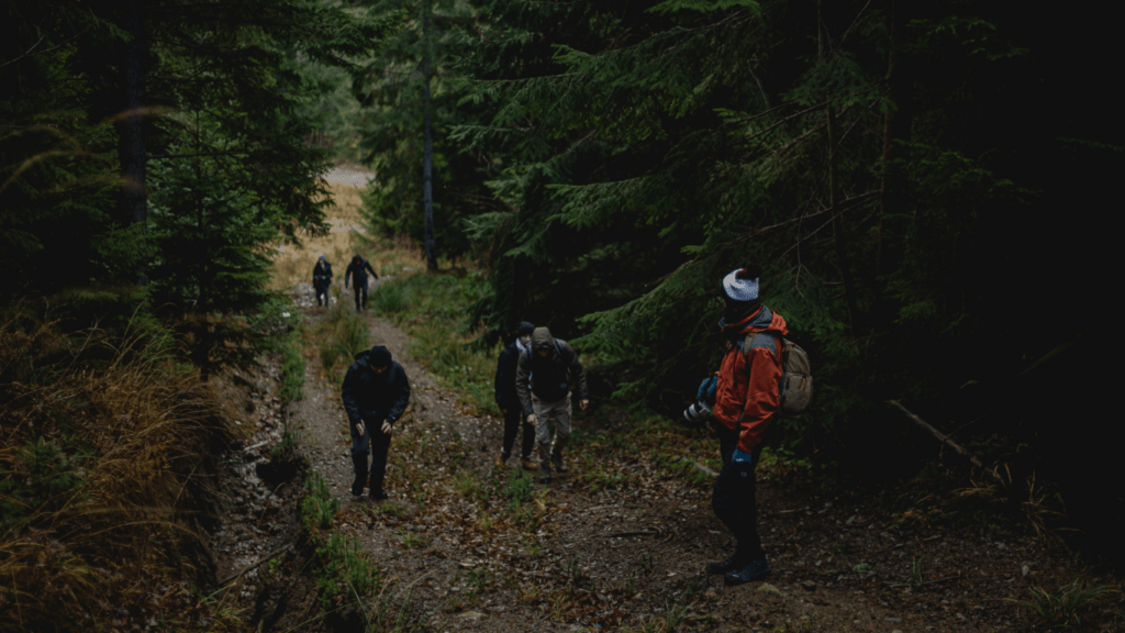 Key Principles Of Hiking Etiquette