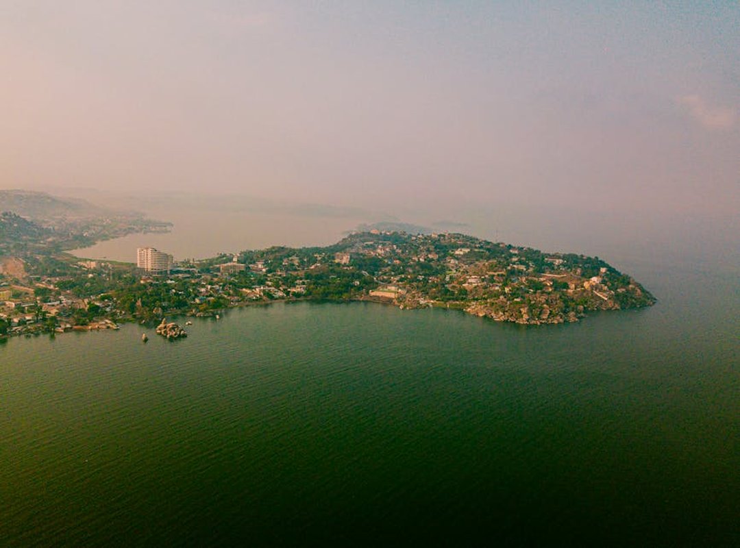 Is Lake Faticalawi Dangerous